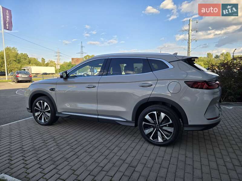 Внедорожник / Кроссовер BYD Song Plus 2025 в Киеве