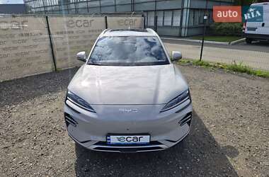 Позашляховик / Кросовер BYD Song Plus 2025 в 