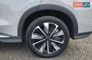 Позашляховик / Кросовер BYD Song Plus 2025 в 