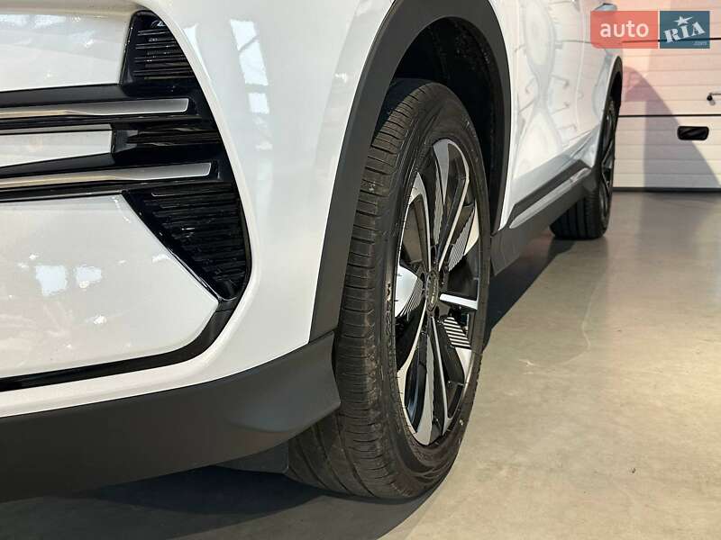 Внедорожник / Кроссовер BYD Song Plus 2024 в Киеве