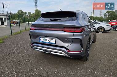 Позашляховик / Кросовер BYD Song Plus 2025 в 