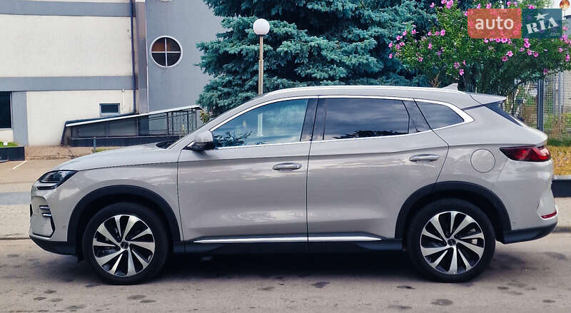 Позашляховик / Кросовер BYD Song Plus 2023 в Запоріжжі