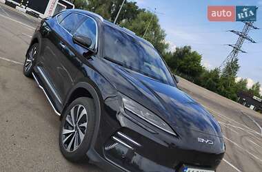Внедорожник / Кроссовер BYD Song Plus 2023 в 