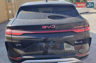 Позашляховик / Кросовер BYD Song Plus 2024 в 