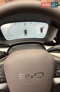 Внедорожник / Кроссовер BYD Song Plus 2025 в  фото 9 Внедорожник / Кроссовер BYD Song Plus 2025 в