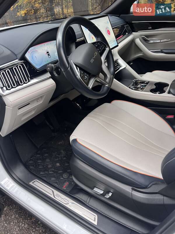 Внедорожник / Кроссовер BYD Song Plus 2023 в Киеве фото 11 Внедорожник / Кроссовер BYD Song Plus 2023 в Киеве