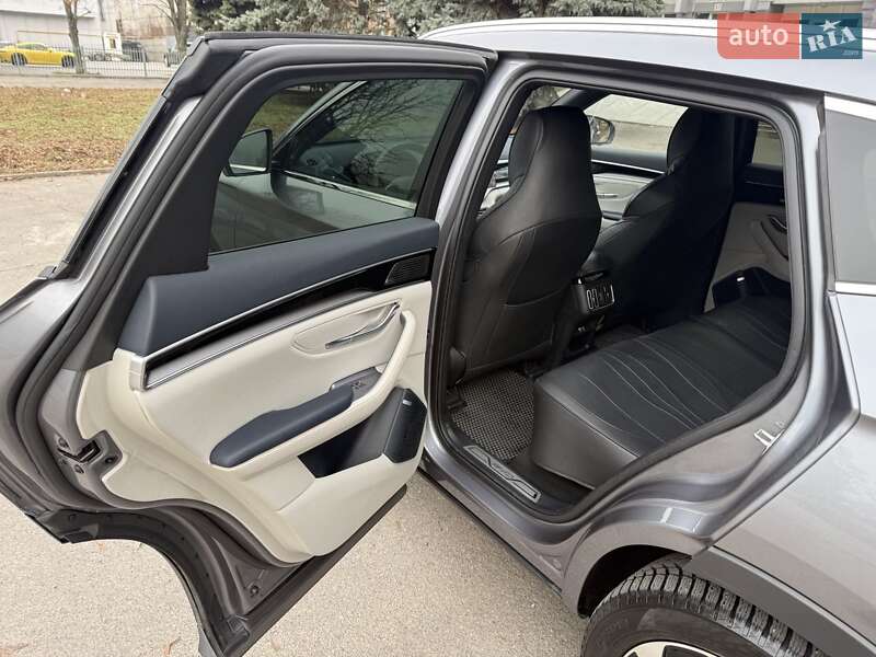 Внедорожник / Кроссовер BYD Song Plus 2023 в Днепре фото 10 Внедорожник / Кроссовер BYD Song Plus 2023 в Днепре