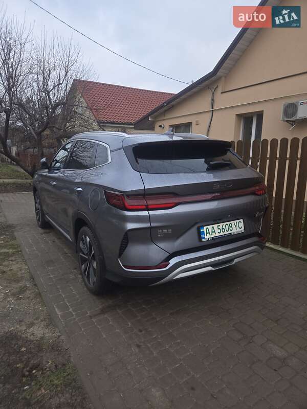 Позашляховик / Кросовер BYD Song Plus 2024 в Києві