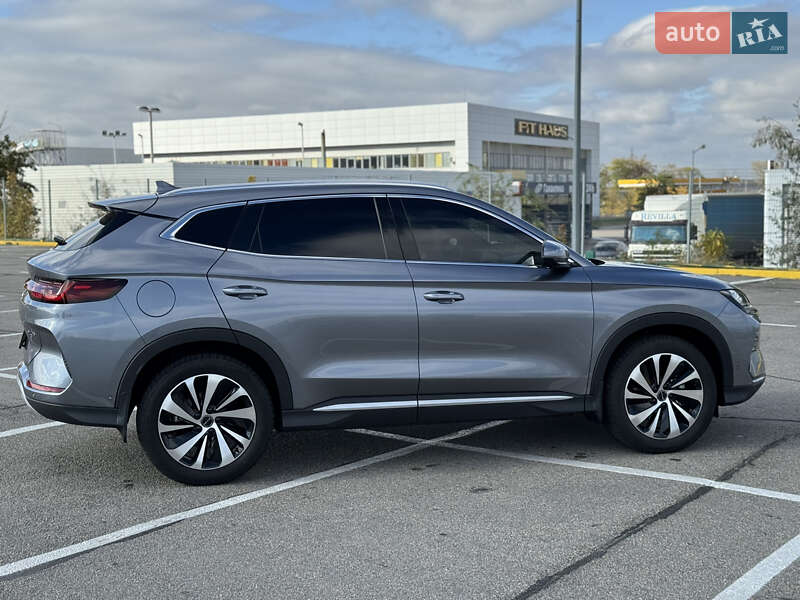 Внедорожник / Кроссовер BYD Song Plus 2023 в Запорожье