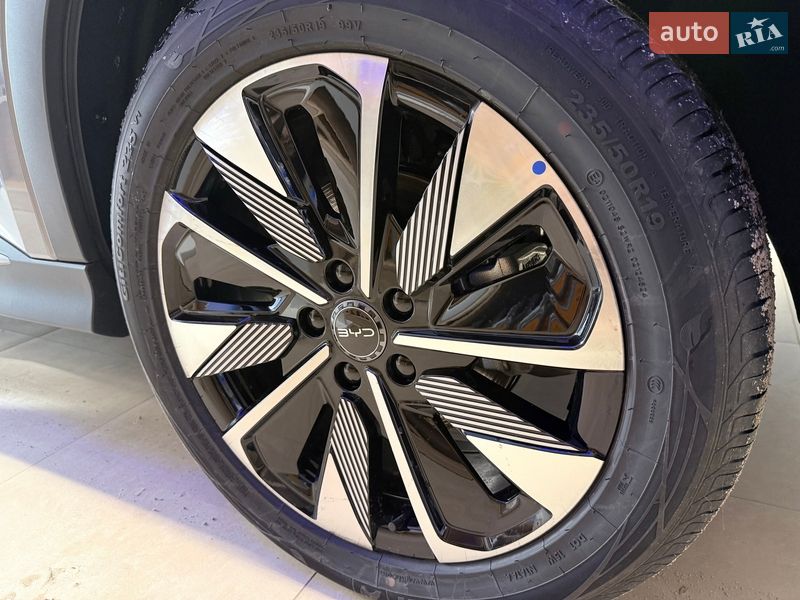 Позашляховик / Кросовер BYD Song Plus 2025 в Києві
