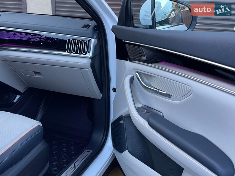 Внедорожник / Кроссовер BYD Song Plus 2023 в Киеве