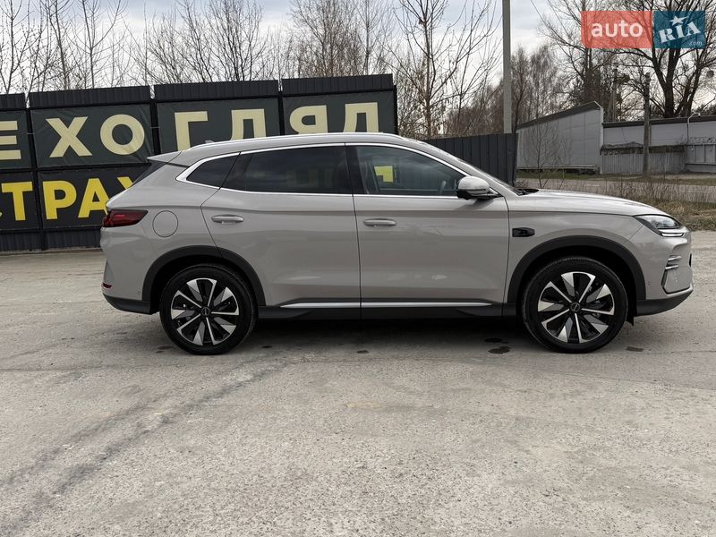 Внедорожник / Кроссовер BYD Song Plus 2025 в Киеве фото 4 Внедорожник / Кроссовер BYD Song Plus 2025 в Киеве
