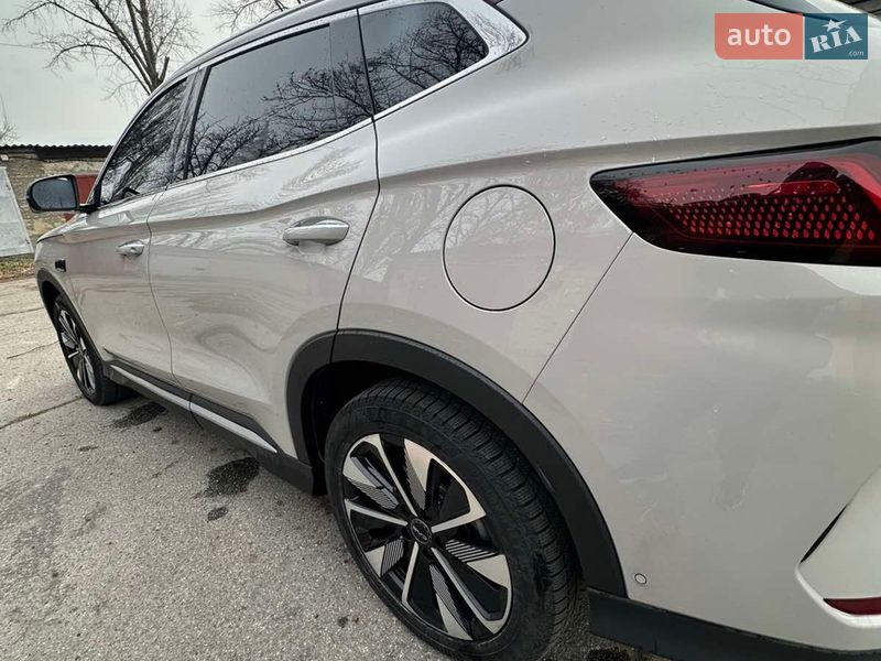 Внедорожник / Кроссовер BYD Song Plus 2025 в Кропивницком фото 9 Внедорожник / Кроссовер BYD Song Plus 2025 в Кропивницком