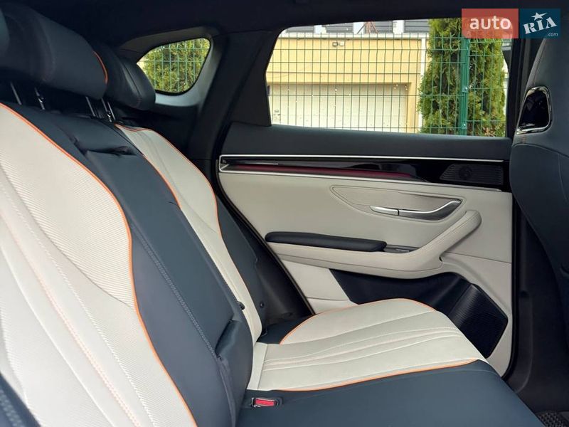 Позашляховик / Кросовер BYD Song Plus 2023 в Рівному