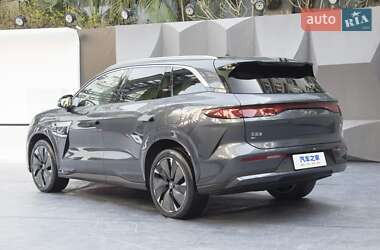 Позашляховик / Кросовер BYD Tang L 2025 в 
