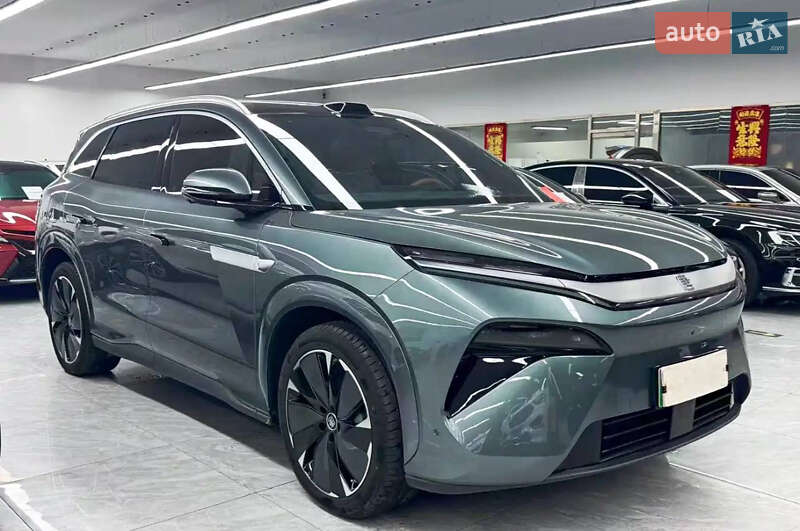 Позашляховик / Кросовер BYD Tang L 2025 в Києві