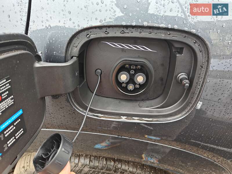 Позашляховик / Кросовер BYD Tang L 2025 в Києві