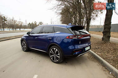 Внедорожник / Кроссовер BYD Tang 2022 в 