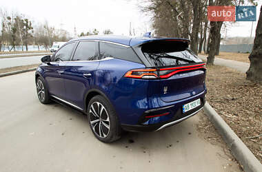 Внедорожник / Кроссовер BYD Tang 2022 в 