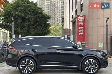 Внедорожник / Кроссовер BYD Tang 2022 в 