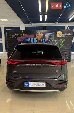 Позашляховик / Кросовер BYD Tang 2024 в 