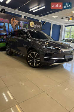 Позашляховик / Кросовер BYD Tang 2024 в 