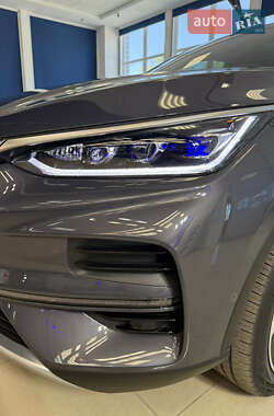 Позашляховик / Кросовер BYD Tang 2024 в 