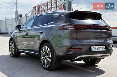 Внедорожник / Кроссовер BYD Tang 2022 в 