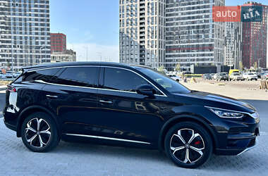 Позашляховик / Кросовер BYD Tang 2022 в 