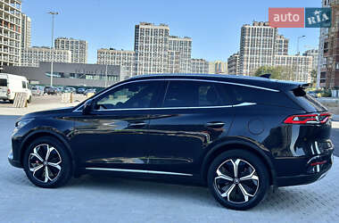 Позашляховик / Кросовер BYD Tang 2022 в 