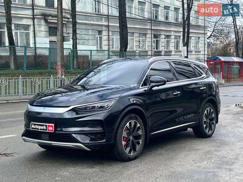 BYD Tang 2024