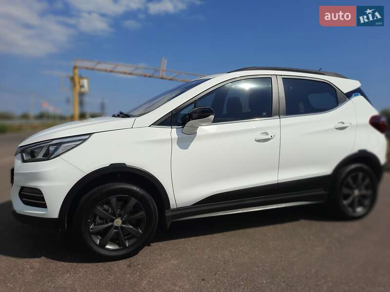 Внедорожник / Кроссовер BYD Yuan EV360 2018 в Одессе фото 5 Внедорожник / Кроссовер BYD Yuan EV360 2018 в Одессе