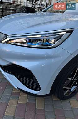 Внедорожник / Кроссовер BYD Yuan Plus 2024 в 