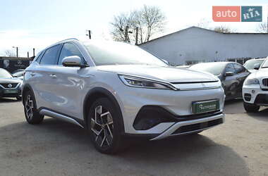 Позашляховик / Кросовер BYD Yuan Plus 2024 в 