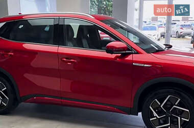 Внедорожник / Кроссовер BYD Yuan Plus 2023 в 