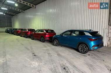 Внедорожник / Кроссовер BYD Yuan Plus 2023 в 