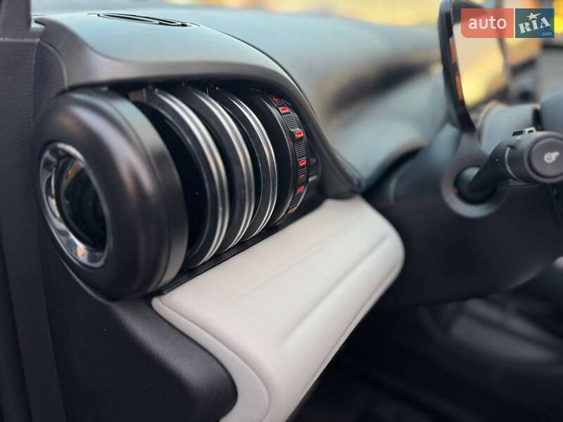 Внедорожник / Кроссовер BYD Yuan Plus 2023 в Киеве