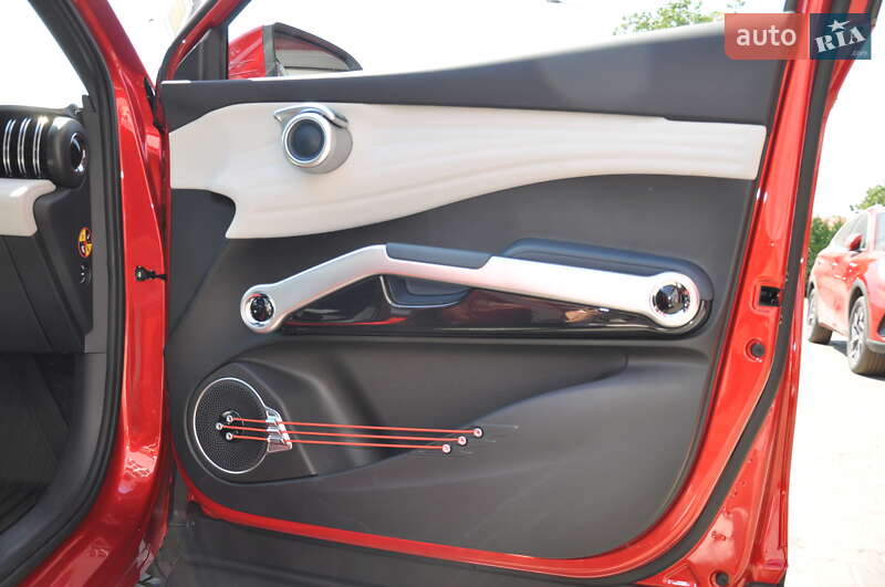 Внедорожник / Кроссовер BYD Yuan Plus 2023 в Одессе фото 37 Внедорожник / Кроссовер BYD Yuan Plus 2023 в Одессе