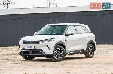 Внедорожник / Кроссовер BYD Yuan Up 2025 в 