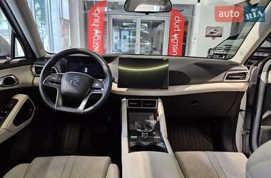 Внедорожник / Кроссовер BYD Yuan Up 2024 в 