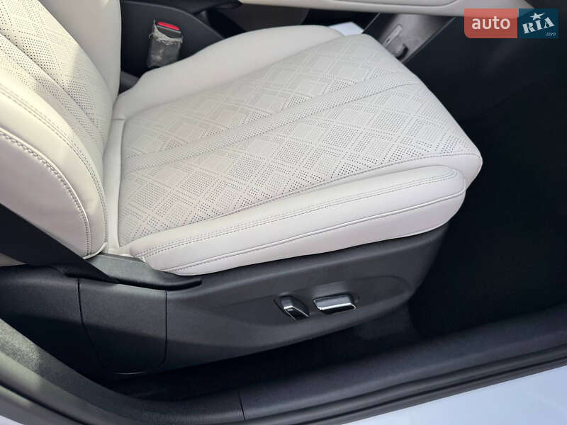 Внедорожник / Кроссовер BYD Yuan Up 2024 в Львове