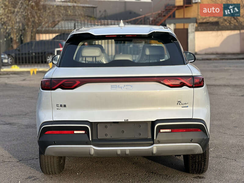 Внедорожник / Кроссовер BYD Yuan Up 2025 в Киеве