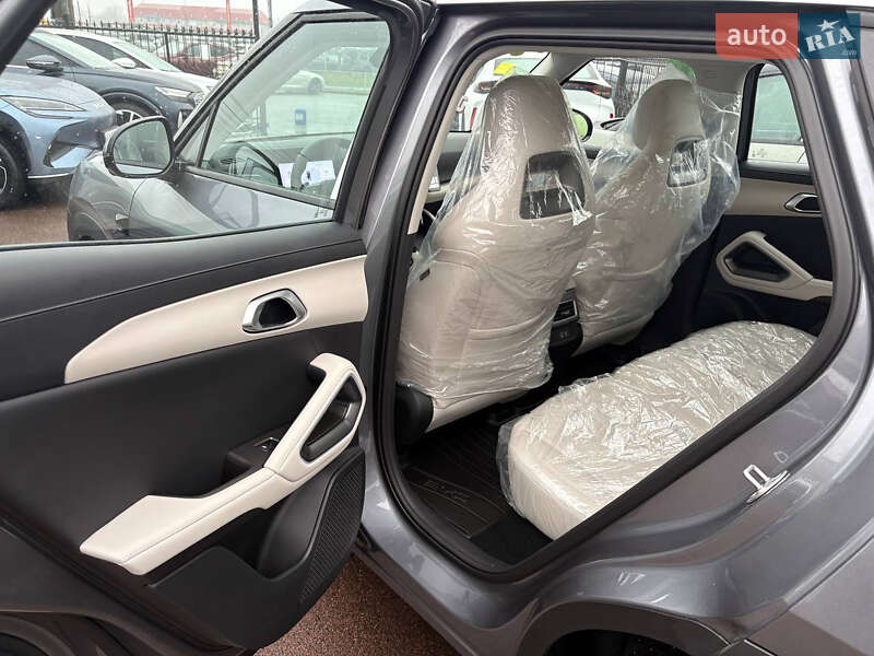 Внедорожник / Кроссовер BYD Yuan Up 2025 в Киеве