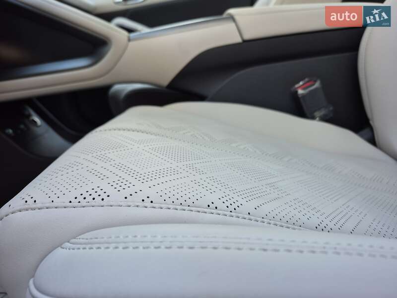 Внедорожник / Кроссовер BYD Yuan Up 2025 в Шевченково