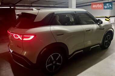 Внедорожник / Кроссовер BYD Yuan Up 2024 в Киеве