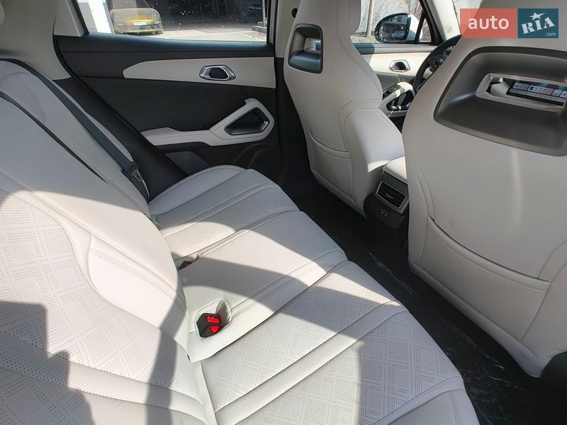 Внедорожник / Кроссовер BYD Yuan Up 2025 в Киеве