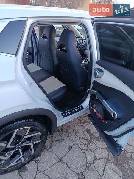 Позашляховик / Кросовер BYD Yuan 2023 в Тальному