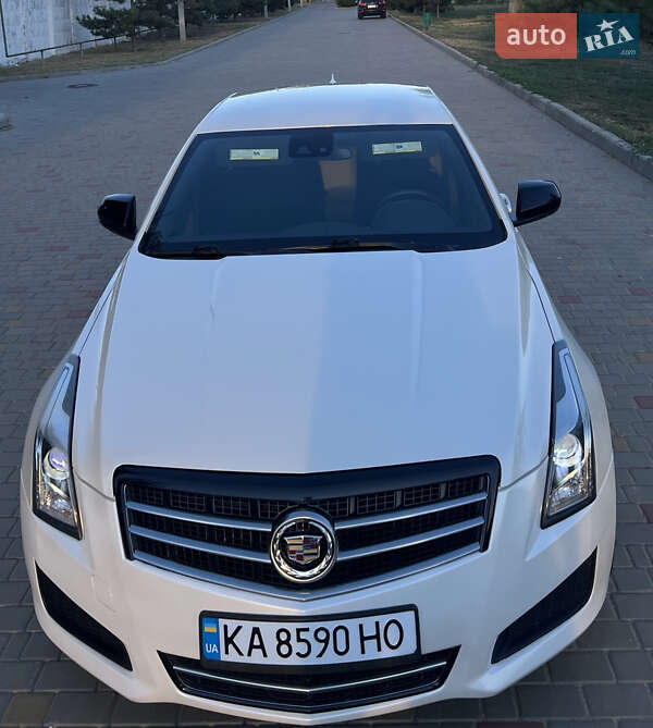 Седан Cadillac ATS 2013 в Измаиле