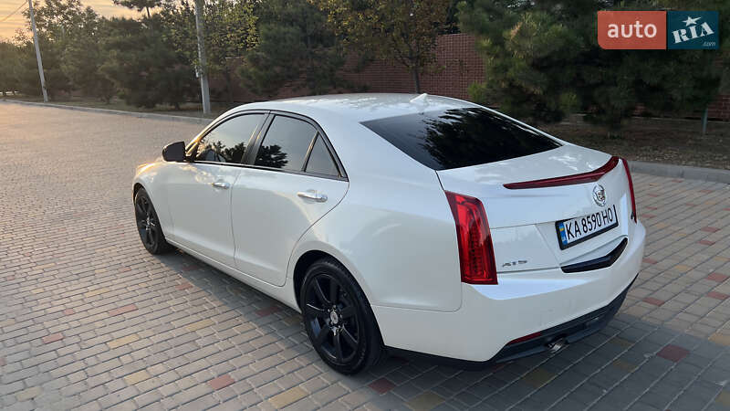 Седан Cadillac ATS 2013 в Измаиле