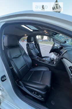 Седан Cadillac ATS 2014 в 